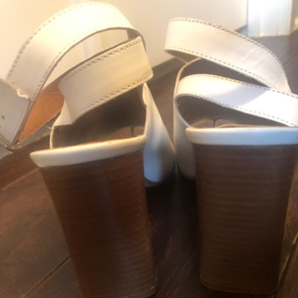 Topshop White Block Heels - Picture 3 of 5